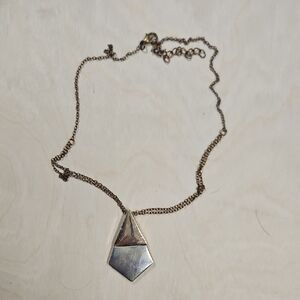 Elegant Silver Pendant Necklace